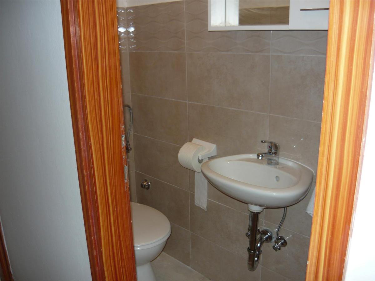 Apartments With A Parking Space Kampor, Rab - 4984 エクステリア 写真