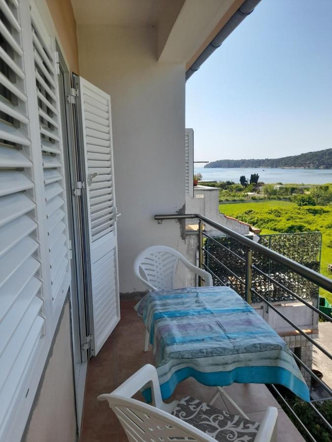 Apartments With A Parking Space Kampor, Rab - 4984 エクステリア 写真