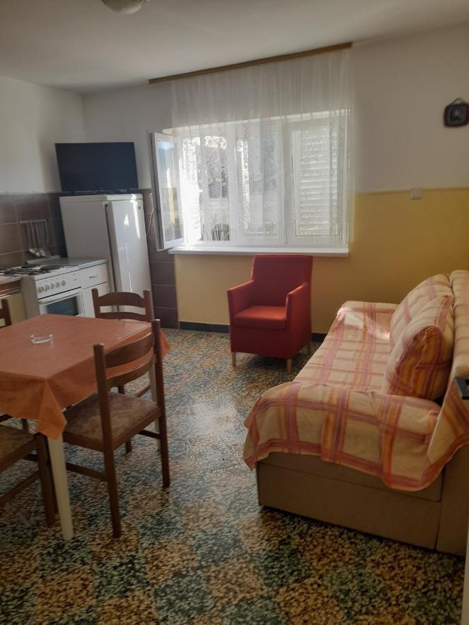 Apartments With A Parking Space Kampor, Rab - 4984 エクステリア 写真