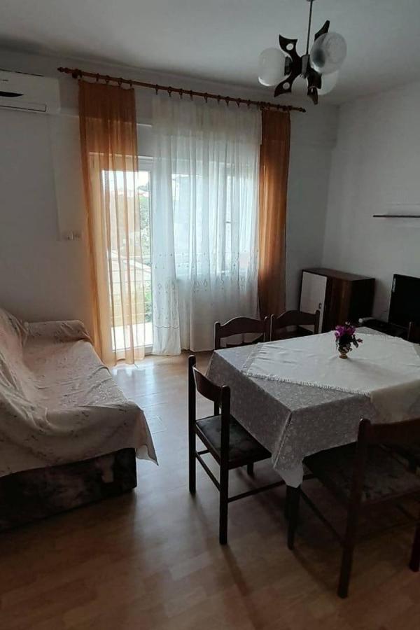 Apartments With A Parking Space Kampor, Rab - 4984 エクステリア 写真